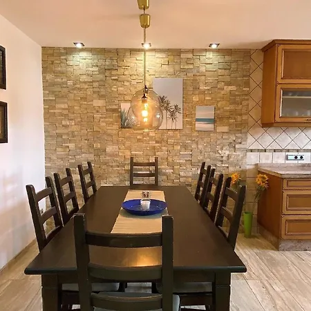 Ferienhaus Fuer 7 Personen Ca 110 Qm In Nerja, Andalusien Costa Del Sol نيرخا
