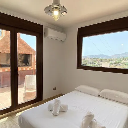 Ferienhaus Fuer 7 Personen Ca 110 Qm In Nerja, Andalusien Costa Del Sol بيت للعطل